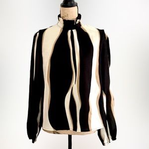 Like New H&M Long Sleeved Blouse Size L